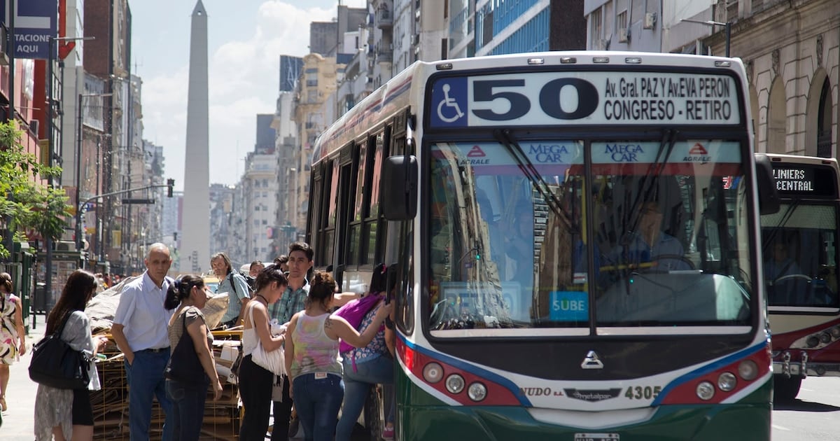 Transporte porteño más caro desde octubre: el boleto mínimo de colectivo se acerca a los mil pesos