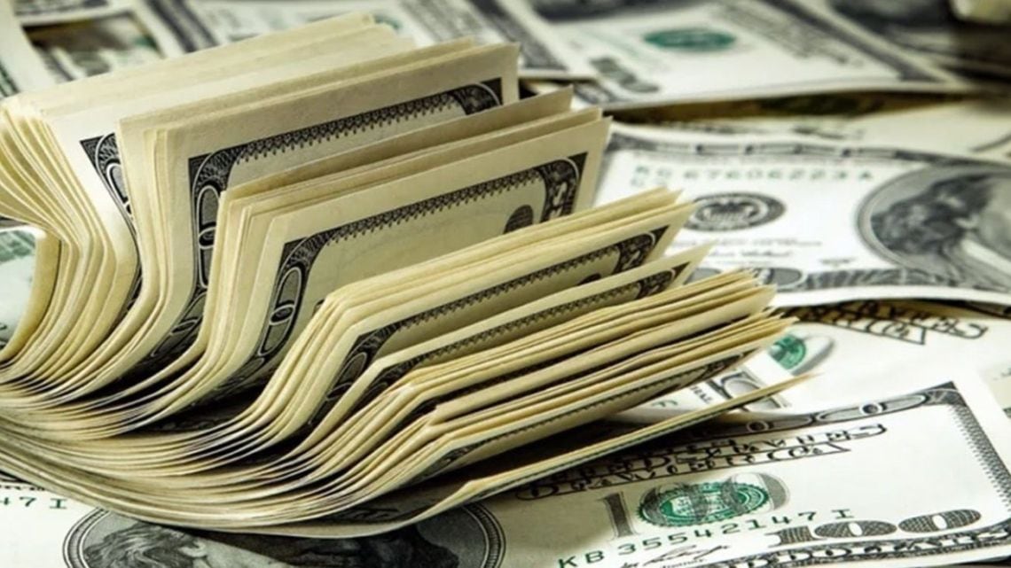 Cotización del dólar: el blue volvió a subir y quedó a $1.565 para la venta en la rueda del martes