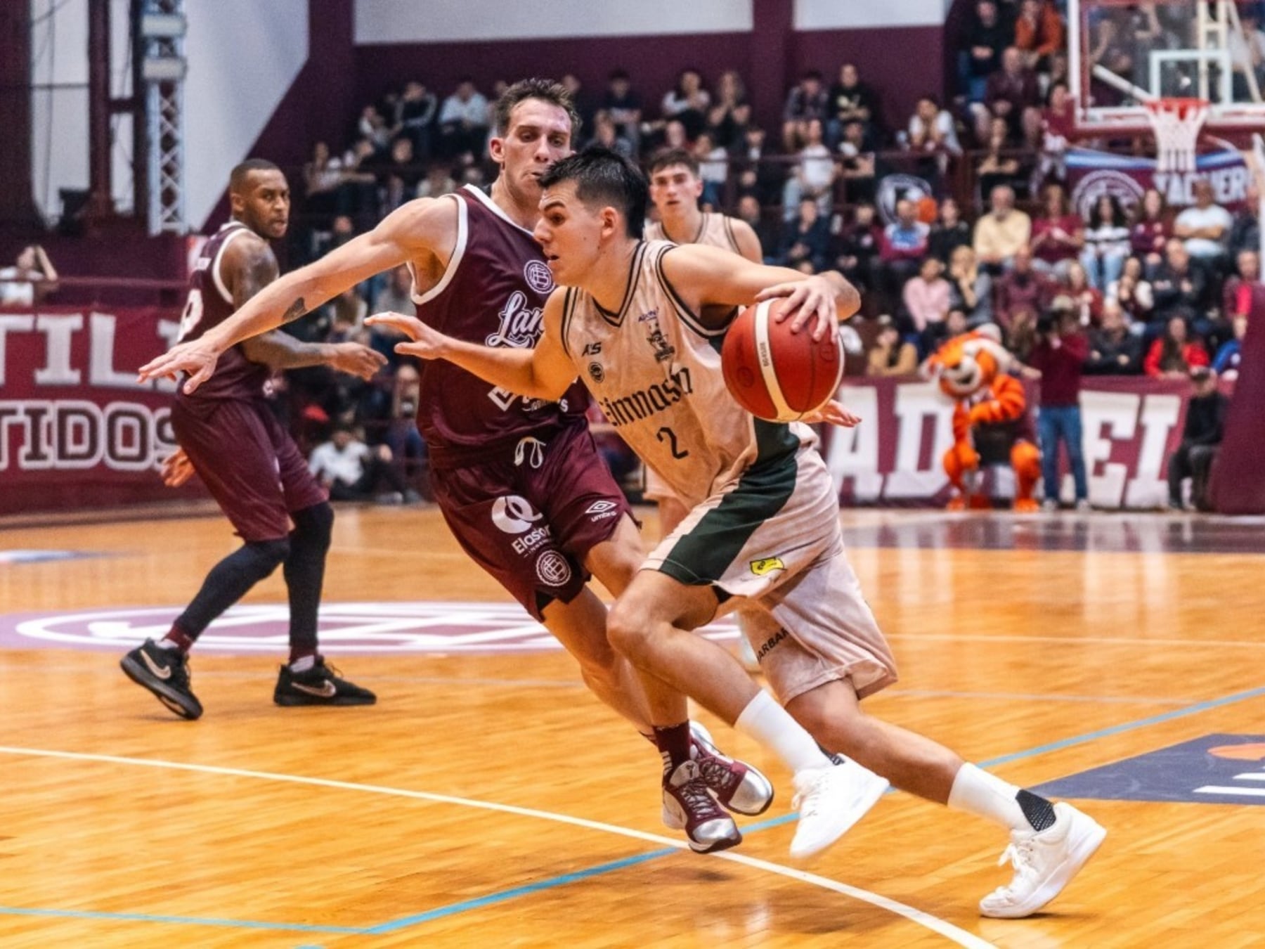 Gimnasia pasó el trapo en el Rotili y dejó a Lanús con la vara alta para el debut