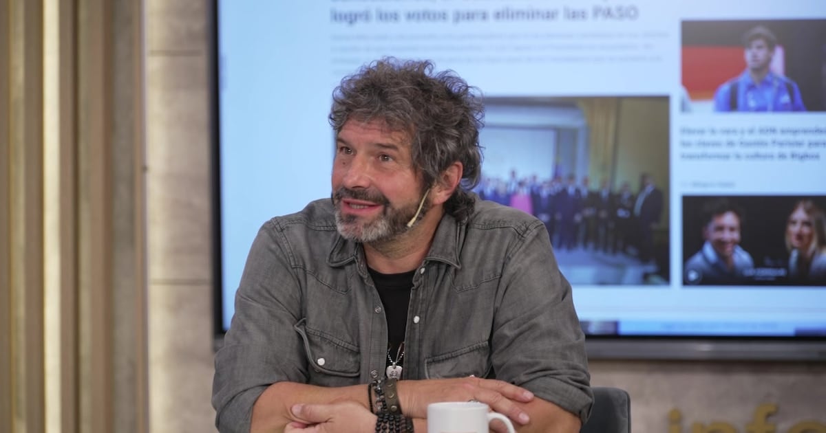 Iván Noble desempolva su archivo íntimo y vuelve a cantar lo que había dejado en un rincón del escenario