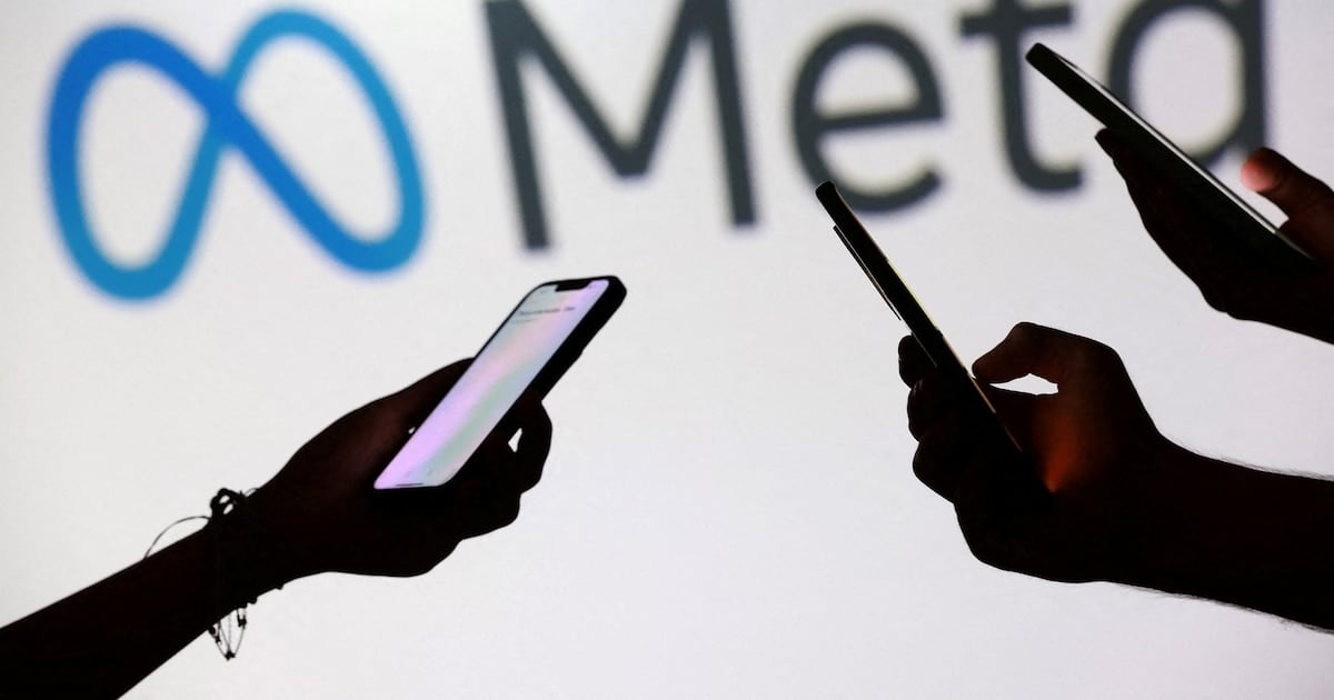 Meta AI ahora deja espiar los temas que consultan los adolescentes: qué se ve y qué no