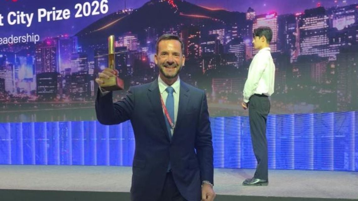 Escobar le puso nombre de planta al chatbot y ganó un premio en Seúl: qué hace y por qué importa