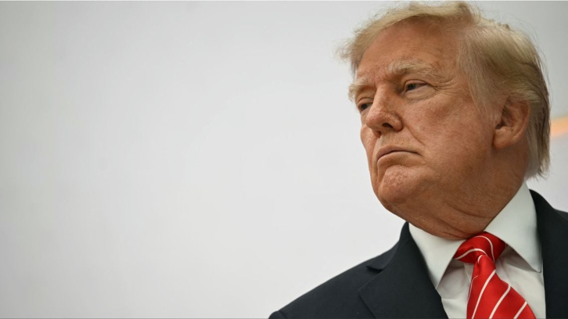 Trump borra de un plumazo la "inteligencia artificial" y la rebautiza como "superinteligencia"