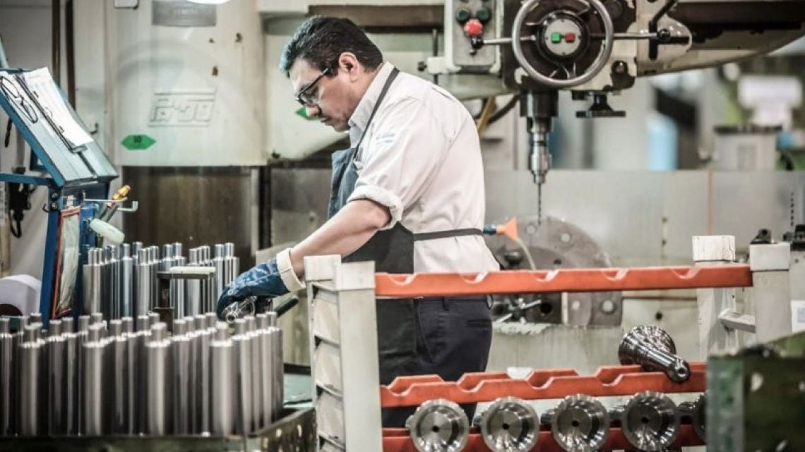 La industria argentina acumula 66.262 puestos menos en dos años y solo tres provincias logran crecer