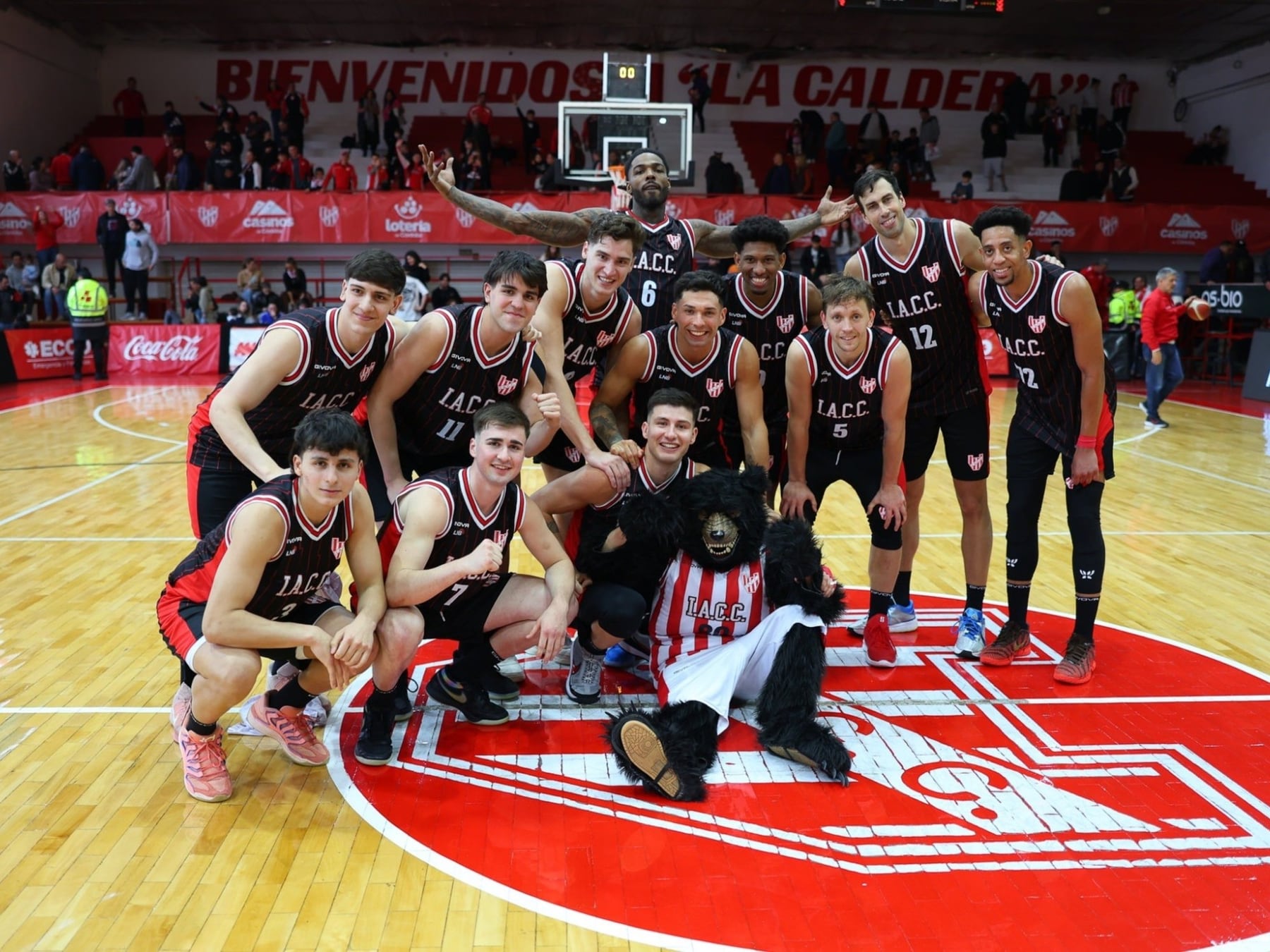 Instituto ganó en dos suplementarios y dejó al Sandrín temblando de la emoción