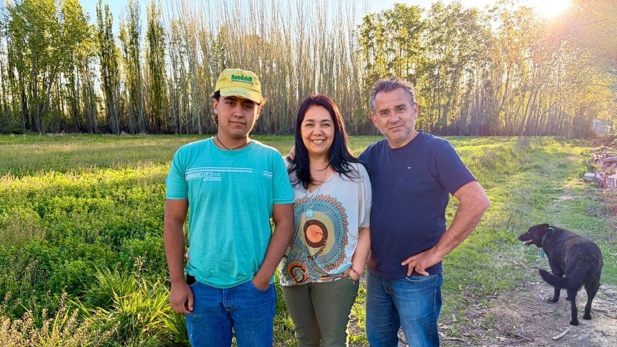 La chacra de antes, sostenida con sueldos de ahora: la apuesta de Silvana y Jorge a tres años de volver al campo