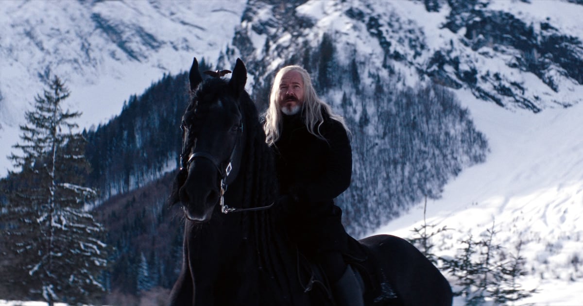 Helmut Ditsch, el pintor de los glaciares, se animó al cine y lloró con su propia película