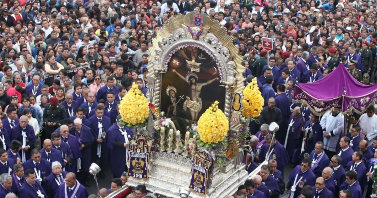 El Cristo Moreno sale a las calles: cómo se vive la procesión del Señor de los Milagros en el centro de Lima